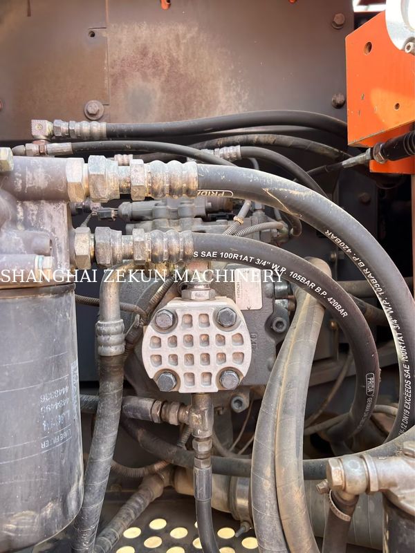 حفرة هيتاشي ZX130-6 مستعملة مع 11053hrs 4.6m طول البوم 34.3 MPa الضغط الهيدروليكي