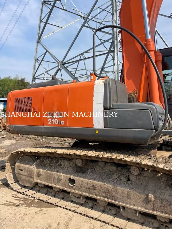حفارة هيتاشي ZX200-3G 11056 ساعة سرعة السفر 3.5 / 5.5 كم/ساعة