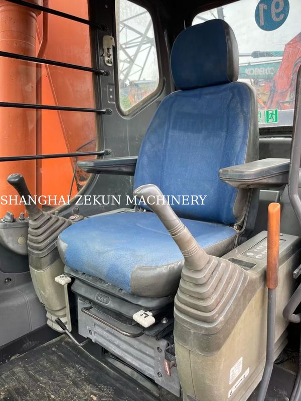 حفارة هيتاشي ZX200-3G 10658 ساعة طول الذراع 2.94 متر أقصى ارتفاع للحفر 620 ملم