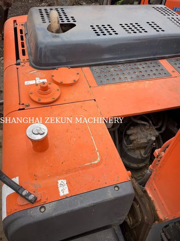 11051 ساعة حفارة هيتاشي ZX200-3G بسعة جرافة 0.8 - 1.0 متر مكعب