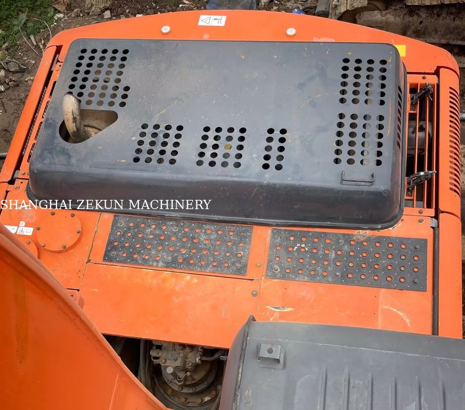 11051 ساعة حفارة هيتاشي ZX200-3G بسعة جرافة 0.8 - 1.0 متر مكعب