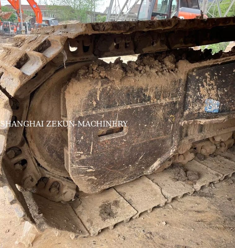 11051 ساعة حفارة هيتاشي ZX200-3G بسعة جرافة 0.8 - 1.0 متر مكعب