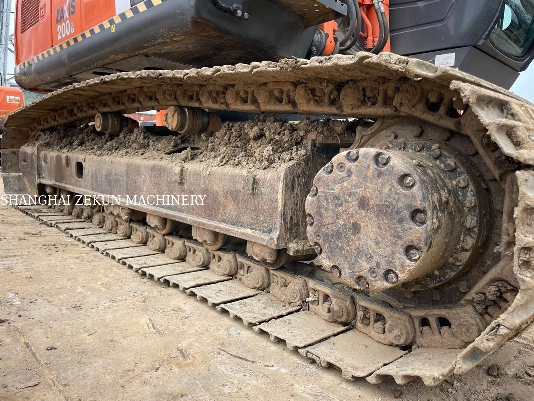 11051 ساعة حفارة هيتاشي ZX200-3G بسعة جرافة 0.8 - 1.0 متر مكعب